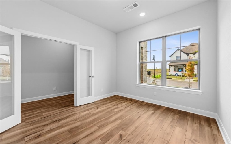 9808 Dahlia Boulevard, Mesquite, TX 75126, 3 Bedrooms Bedrooms, ,2 BathroomsBathrooms,Residential,For Sale,9808 Dahlia Boulevard,0,20930269