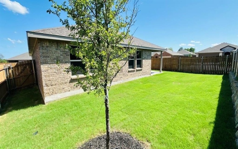 1628 MARSH Street, Cleburne, TX 76033, 4 Habitaciones Habitaciones , ,2 BañosBaños,Residential,En Venta,1628 MARSH Street,20936495