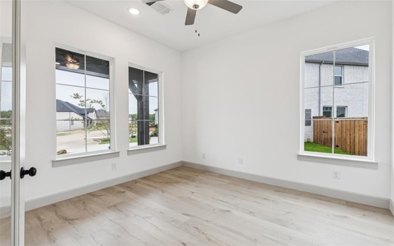 130 Scottish Way, Mansfield, TX 76063, 4 Bedrooms Bedrooms, ,5 BathroomsBathrooms,Residential,For Sale,130 Scottish Way,20936549