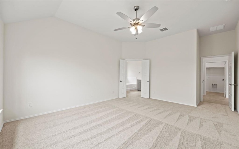 1152 Avery, Granbury, TX 76049, 4 Bedrooms Bedrooms, ,2 BathroomsBathrooms,Residential,For Sale,1152 Avery,20935070