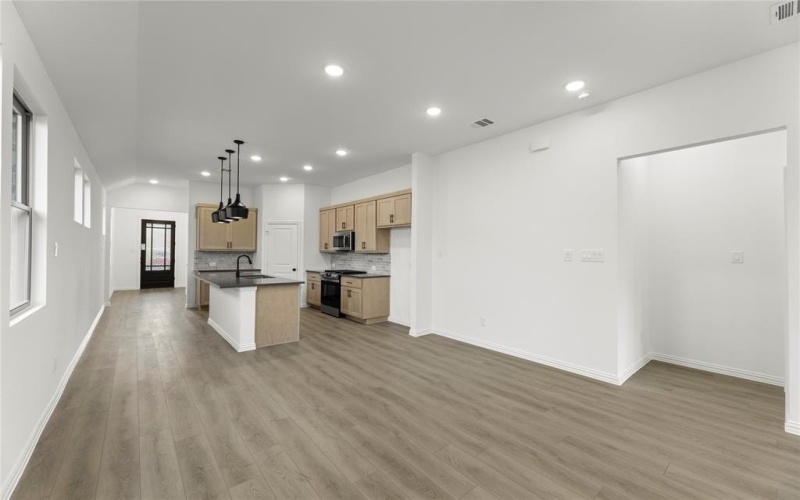 14125 Gallatin Street, Pilot Point, TX 76258, 3 Habitaciones Habitaciones , ,2 BañosBaños,Residential,En Venta,14125 Gallatin Street,20935073