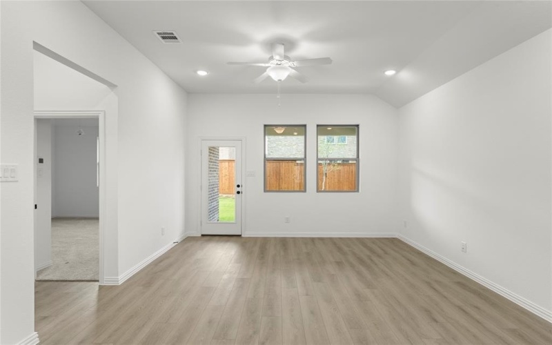 14125 Gallatin Street, Pilot Point, TX 76258, 3 Habitaciones Habitaciones , ,2 BañosBaños,Residential,En Venta,14125 Gallatin Street,20935073