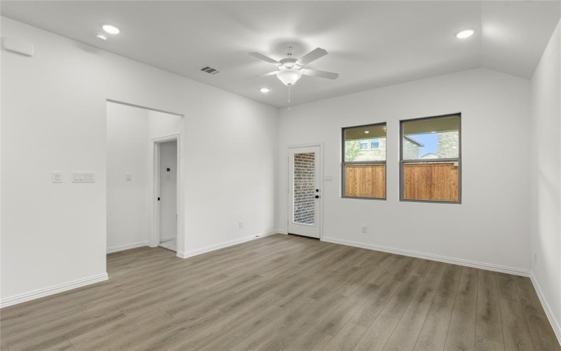 14125 Gallatin Street, Pilot Point, TX 76258, 3 Habitaciones Habitaciones , ,2 BañosBaños,Residential,En Venta,14125 Gallatin Street,20935073