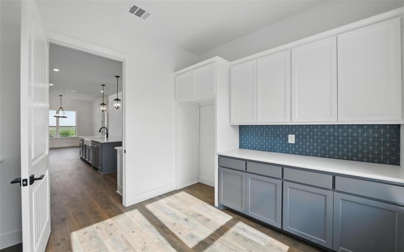 500 Longhorn Drive, Springtown, TX 76082, 5 Bedrooms Bedrooms, ,3 BathroomsBathrooms,Residential,For Sale,500 Longhorn Drive,20937543