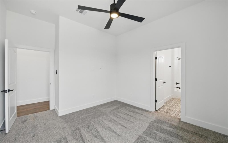 500 Longhorn Drive, Springtown, TX 76082, 5 Bedrooms Bedrooms, ,3 BathroomsBathrooms,Residential,For Sale,500 Longhorn Drive,20937543