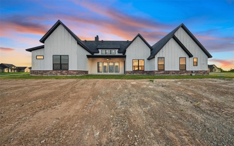 500 Longhorn Drive, Springtown, TX 76082, 5 Bedrooms Bedrooms, ,3 BathroomsBathrooms,Residential,For Sale,500 Longhorn Drive,20937543