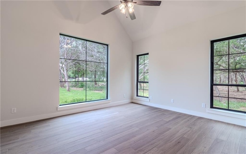 1136 Queen Elizabeth Drive, McGregor, TX 76657, 4 Habitaciones Habitaciones , ,3 BañosBaños,Residential,En Venta,1136 Queen Elizabeth Drive,227798