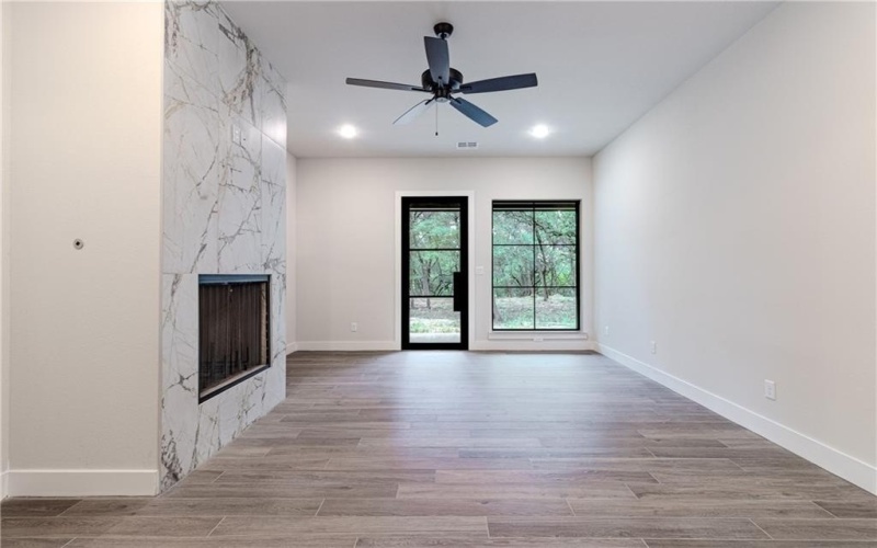1136 Queen Elizabeth Drive, McGregor, TX 76657, 4 Habitaciones Habitaciones , ,3 BañosBaños,Residential,En Venta,1136 Queen Elizabeth Drive,227798