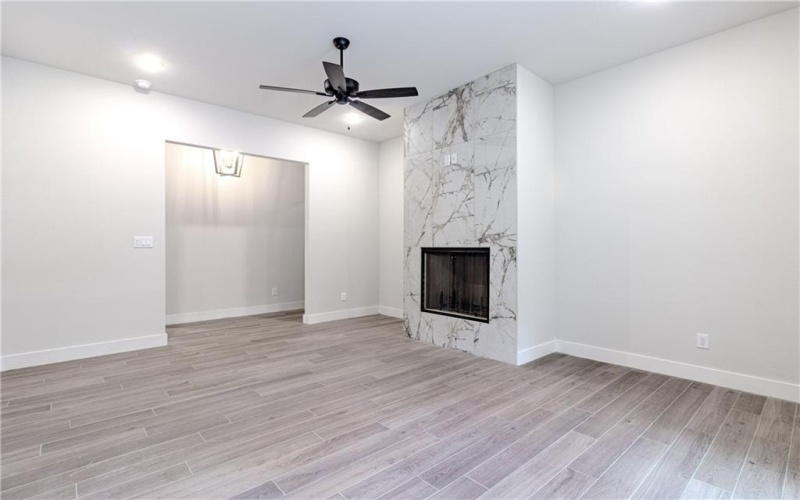1136 Queen Elizabeth Drive, McGregor, TX 76657, 4 Habitaciones Habitaciones , ,3 BañosBaños,Residential,En Venta,1136 Queen Elizabeth Drive,227798