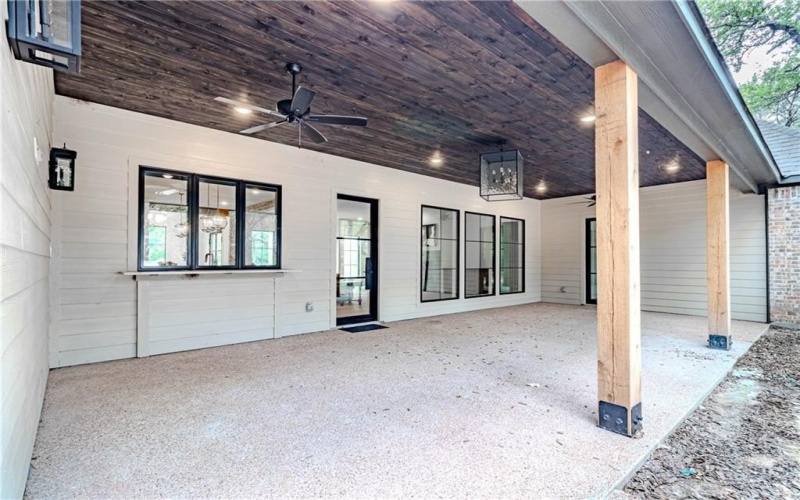 1136 Queen Elizabeth Drive, McGregor, TX 76657, 4 Habitaciones Habitaciones , ,3 BañosBaños,Residential,En Venta,1136 Queen Elizabeth Drive,227798