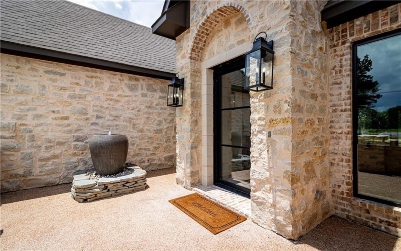 1136 Queen Elizabeth Drive, McGregor, TX 76657, 4 Habitaciones Habitaciones , ,3 BañosBaños,Residential,En Venta,1136 Queen Elizabeth Drive,227798