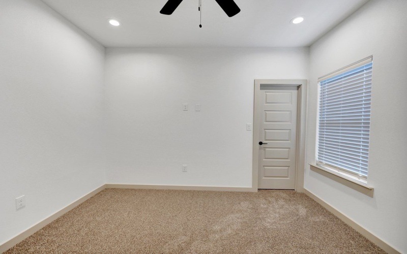 800 S Lee St, Midland, TX 79701, 4 Habitaciones Habitaciones , ,2 BañosBaños,Residential,En Venta,800 S Lee St,50081443
