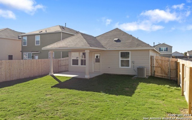 13110 Club House Blvd, San Antonio, TX 78221, 3 Bedrooms Bedrooms, ,2 BathroomsBathrooms,Residential,For Sale,13110 Club House Blvd,1796906