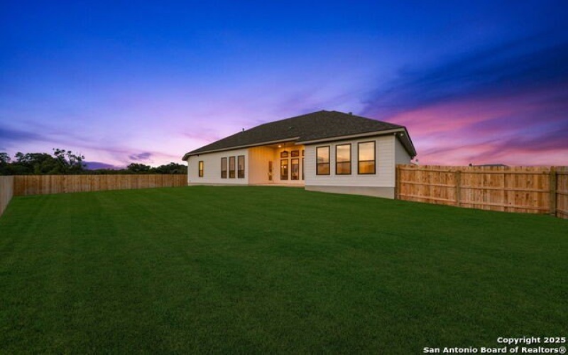 133 Emil Lane, Castroville, TX 78009, 3 Habitaciones Habitaciones , ,2 BañosBaños,Residential,En Venta,133 Emil Lane,1859863