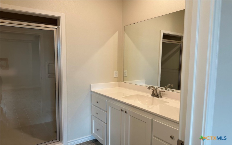 5102 Rose Petal Court, Killeen, TX 76542, 3 Bedrooms Bedrooms, ,2 BathroomsBathrooms,Residential,For Sale,5102 Rose Petal Court,580212