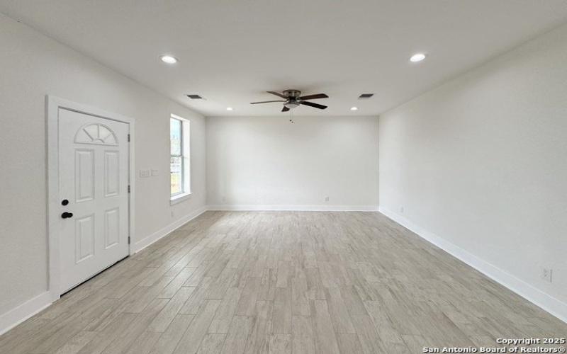 1637 Bob White, Spring Branch, TX 78070, 3 Habitaciones Habitaciones , ,2 BañosBaños,Residential,En Venta,1637 Bob White,1867049