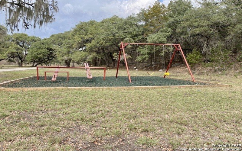 1637 Bob White, Spring Branch, TX 78070, 3 Habitaciones Habitaciones , ,2 BañosBaños,Residential,En Venta,1637 Bob White,1867049