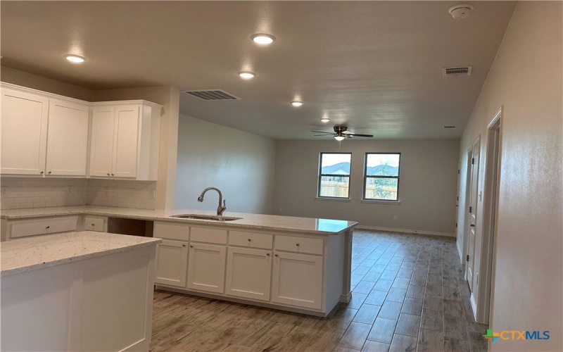 5100 Rose Petal Court, Killeen, TX 76542, 3 Bedrooms Bedrooms, ,2 BathroomsBathrooms,Residential,For Sale,5100 Rose Petal Court,579966