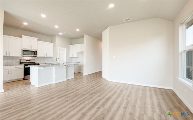 12216 Latticework, Schertz, TX 78154, 4 Bedrooms Bedrooms, ,2 BathroomsBathrooms,Residential,For Sale,12216 Latticework,0,555982