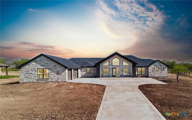 549 County Road 3152, Kempner, TX 76539, 4 Bedrooms Bedrooms, ,3 BathroomsBathrooms,Residential,For Sale,549 County Road 3152,575893