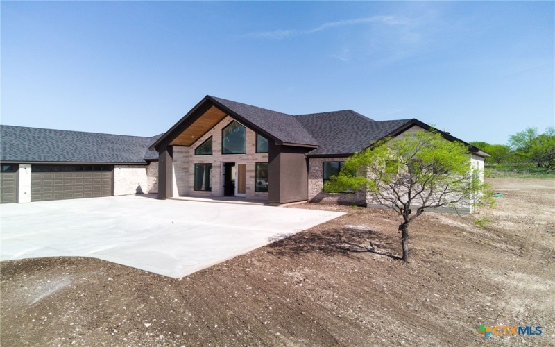 549 County Road 3152, Kempner, TX 76539, 4 Bedrooms Bedrooms, ,3 BathroomsBathrooms,Residential,For Sale,549 County Road 3152,575893