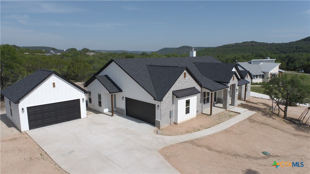 123 Wagon Wheel Trail, Bertram, TX 78605, 3 Bedrooms Bedrooms, ,3 BathroomsBathrooms,Residential,For Sale,123 Wagon Wheel Trail,579824