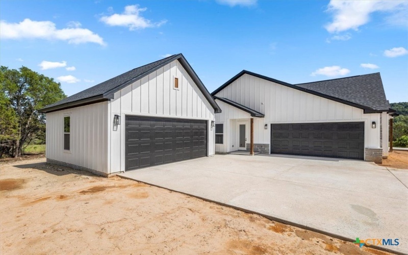 123 Wagon Wheel Trail, Bertram, TX 78605, 3 Bedrooms Bedrooms, ,3 BathroomsBathrooms,Residential,For Sale,123 Wagon Wheel Trail,579824