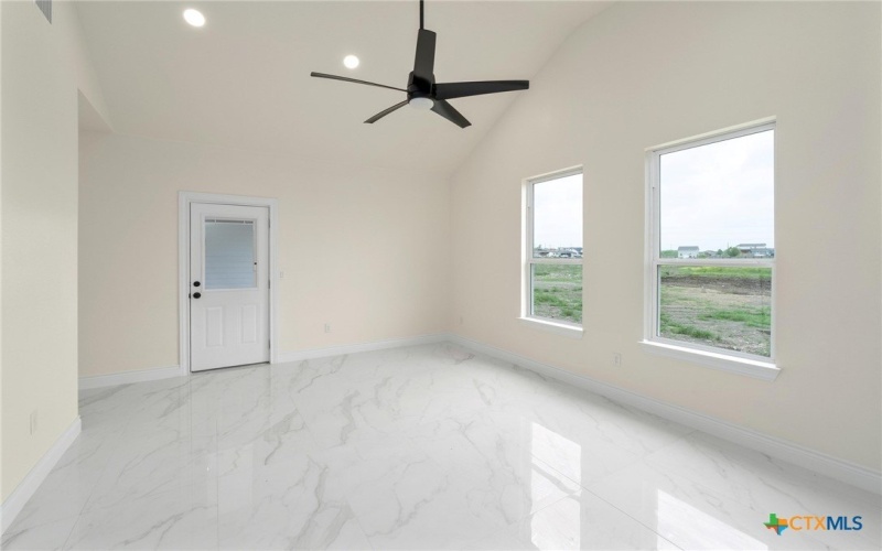 459 Rancho Linda Drive, Lockhart, TX 78644, 4 Habitaciones Habitaciones , ,3 BañosBaños,Residential,En Venta,459 Rancho Linda Drive,572316