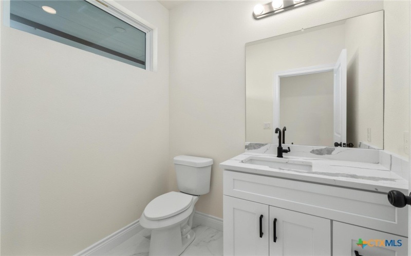 459 Rancho Linda Drive, Lockhart, TX 78644, 4 Habitaciones Habitaciones , ,3 BañosBaños,Residential,En Venta,459 Rancho Linda Drive,572316