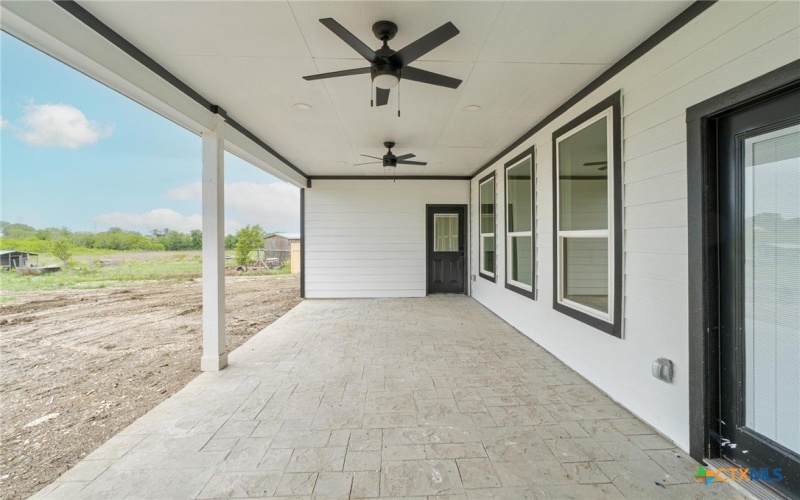459 Rancho Linda Drive, Lockhart, TX 78644, 4 Habitaciones Habitaciones , ,3 BañosBaños,Residential,En Venta,459 Rancho Linda Drive,572316