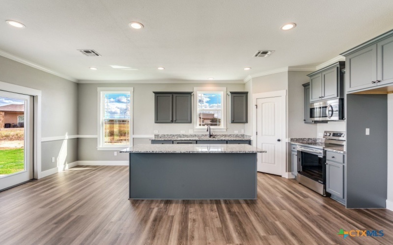 132 Turnberry Drive, La Vernia, TX 78121, 3 Bedrooms Bedrooms, ,2 BathroomsBathrooms,Residential,For Sale,132 Turnberry Drive,0,580199