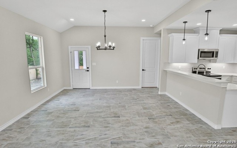151 Westknoll, San Antonio, TX 78227, 4 Habitaciones Habitaciones , ,3 BañosBaños,Residential,En Venta,151 Westknoll,1861847