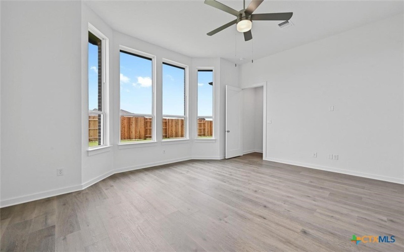 154 Stock Pond Trail, Kyle, TX 78640, 4 Habitaciones Habitaciones , ,3 BañosBaños,Residential,En Venta,154 Stock Pond Trail,568126
