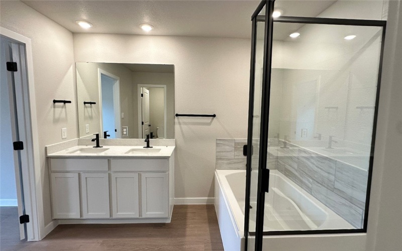 3617 Sahar Lake Drive, Robstown, TX 78380, 5 Bedrooms Bedrooms, ,3 BathroomsBathrooms,Residential,For Sale,3617 Sahar Lake Drive,0,459242