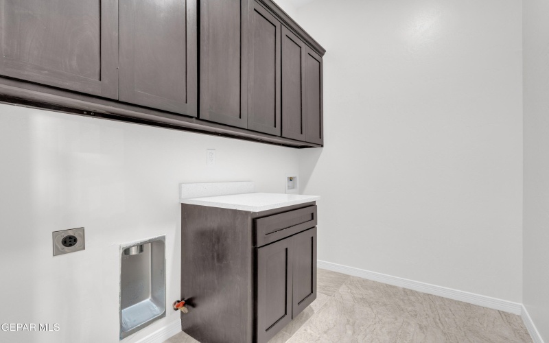 360 PLAZA BONITA Way, Clint, TX 79836, 4 Habitaciones Habitaciones , ,2 BañosBaños,Residential,En Venta,360 PLAZA BONITA Way,0,922765