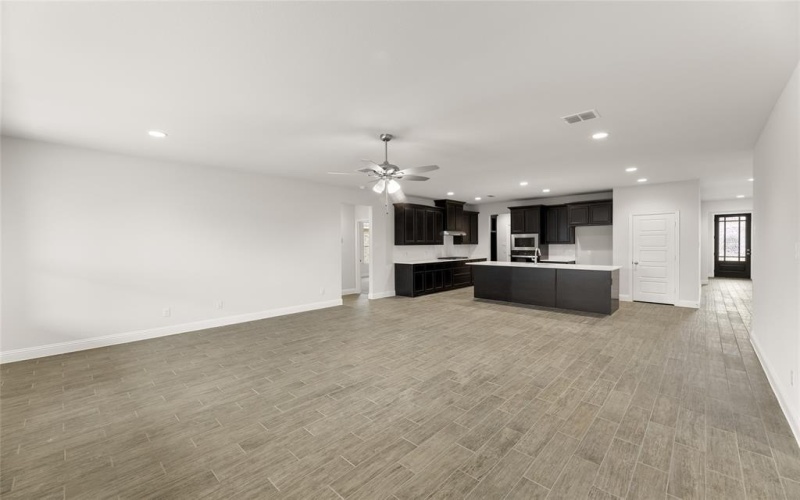 1005 Silver Sage, Justin, TX 76247, 5 Habitaciones Habitaciones , ,5 BañosBaños,Residential,En Venta,1005 Silver Sage,20792409