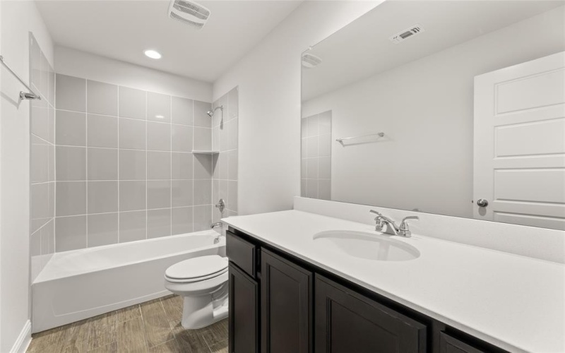 1005 Silver Sage, Justin, TX 76247, 5 Habitaciones Habitaciones , ,5 BañosBaños,Residential,En Venta,1005 Silver Sage,20792409