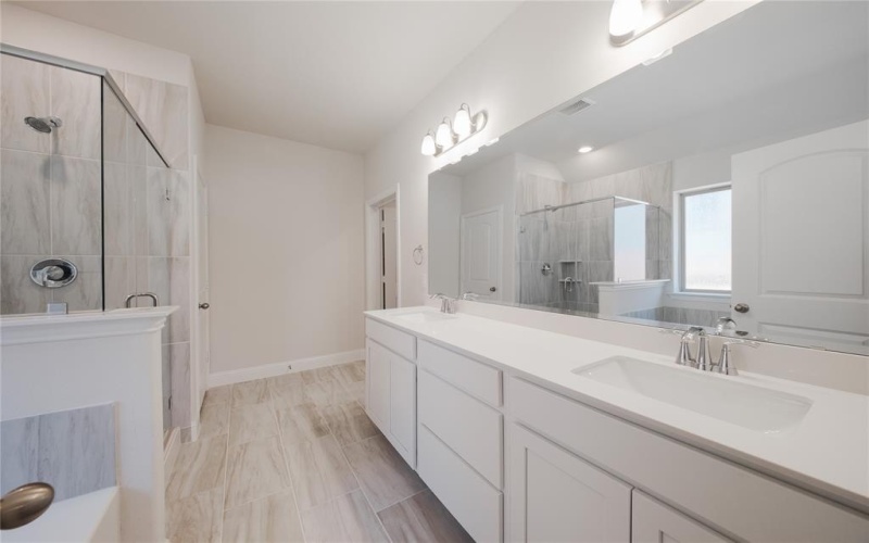 2413 Swinley Forest Street, Celina, TX 75009, 4 Habitaciones Habitaciones , ,2 BañosBaños,Residential,En Venta,2413 Swinley Forest Street,20787287