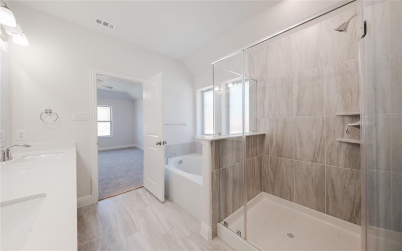 2413 Swinley Forest Street, Celina, TX 75009, 4 Habitaciones Habitaciones , ,2 BañosBaños,Residential,En Venta,2413 Swinley Forest Street,20787287