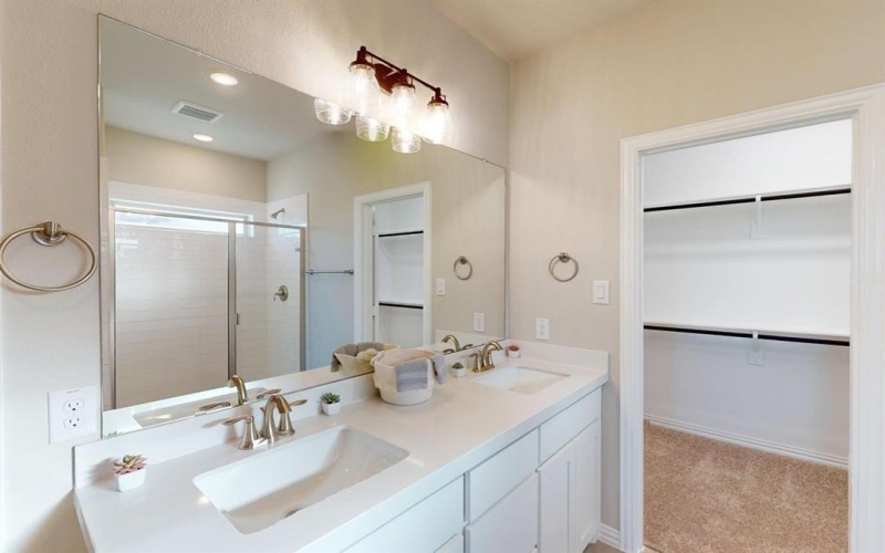 5000 Greenbrook Road, Denton, TX 76226, 4 Bedrooms Bedrooms, ,3 BathroomsBathrooms,Residential,For Sale,5000 Greenbrook Road,20796588