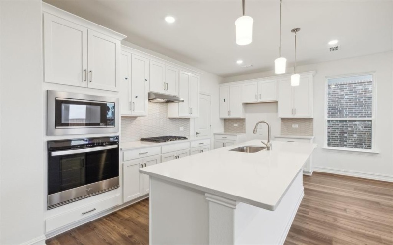 1425 Elijah Drive, Anna, TX 75409, 5 Bedrooms Bedrooms, ,5 BathroomsBathrooms,Residential,For Sale,1425 Elijah Drive,20781662