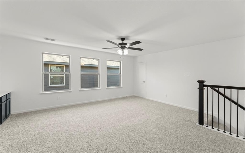1725 Edgeway Drive, Aubrey, TX 76227, 4 Bedrooms Bedrooms, ,2 BathroomsBathrooms,Residential,For Sale,1725 Edgeway Drive,20797628