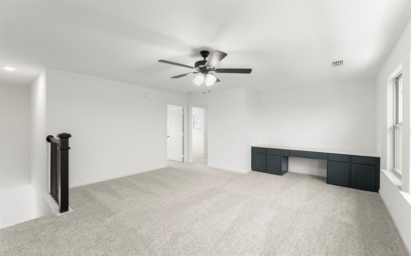 1725 Edgeway Drive, Aubrey, TX 76227, 4 Bedrooms Bedrooms, ,2 BathroomsBathrooms,Residential,For Sale,1725 Edgeway Drive,20797628