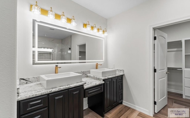 5436 TULIP CT, BROWNSVILLE, TX 78526, 4 Bedrooms Bedrooms, ,3 BathroomsBathrooms,Residential,For Sale,5436 TULIP CT,29762764