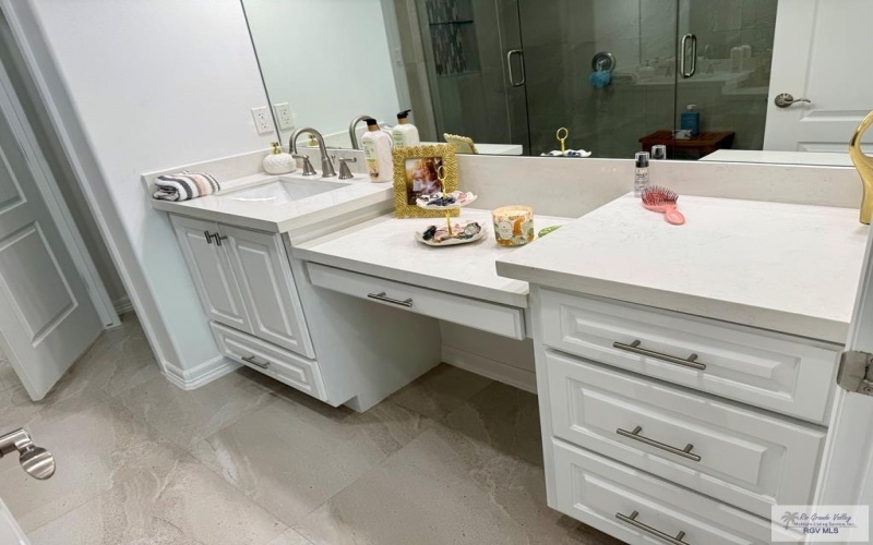 139 HERON DR, LOS FRESNOS, TX 78566, 3 Habitaciones Habitaciones , ,2 BañosBaños,Residential,En Venta,139 HERON DR,29764016