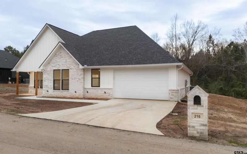 216 Pauline Street, Arp, TX 75750, 4 Bedrooms Bedrooms, ,2 BathroomsBathrooms,Residential,For Sale,216 Pauline Street,25007489