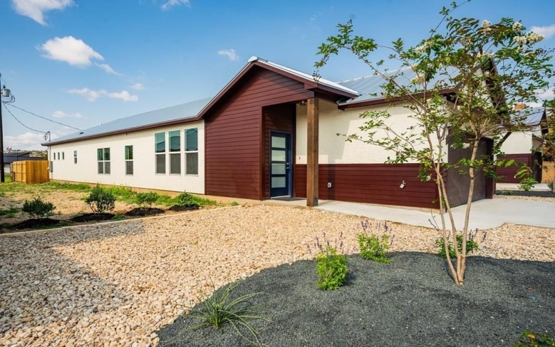 1103-15 Lois St, Kerrville, TX 78028, ,Residential Multi Family,En Venta,1103-15 Lois St,119288