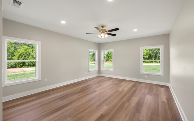 202 Oak Springs Drive, Nacogdoches, TX 75965, 4 Bedrooms Bedrooms, ,2 BathroomsBathrooms,Residential,For Sale,202 Oak Springs Drive,22500866