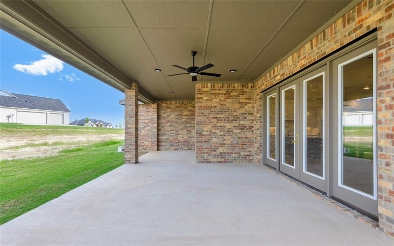 412 COLLUM View, Azle, TX 76020, 5 Bedrooms Bedrooms, ,3 BathroomsBathrooms,Residential,For Sale,412 COLLUM View,0,20803167