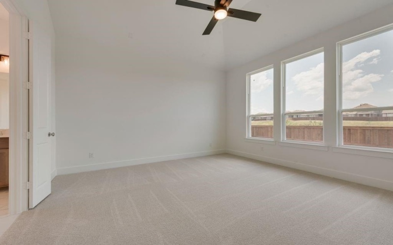 1058 Bingham Way, Forney, TX 75126, 4 Bedrooms Bedrooms, ,5 BathroomsBathrooms,Residential,For Sale,1058 Bingham Way,20812214